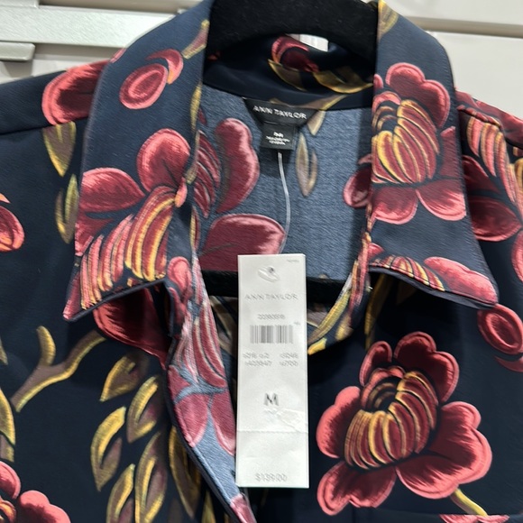 Ann Taylor Navy Blue Floral Print Tie Belt Shift Shirt Dress Long Sleeve M NWT - Picture 4 of 12